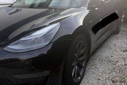 Tesla Model 3 81.000 km 29.999 &euro; Blankenfelde-Mahlow 15831