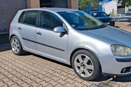 VW Golf 200.000 km 850 &euro; Wackersdorf 92442