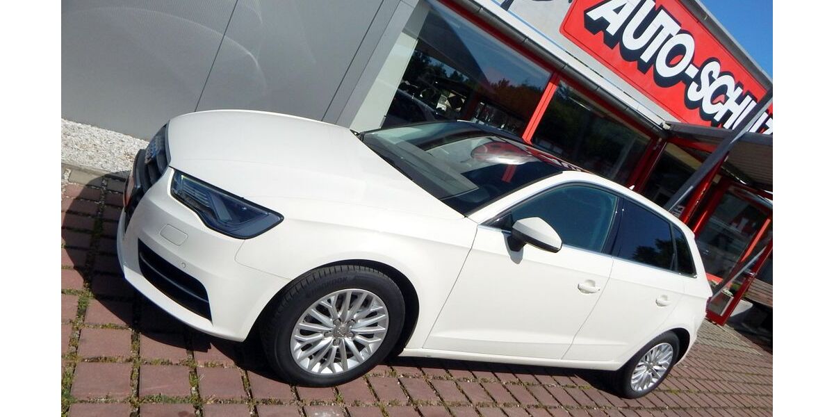 Audi A3 95.600 km 12.500 &euro; Pirna/ Dresden 01796