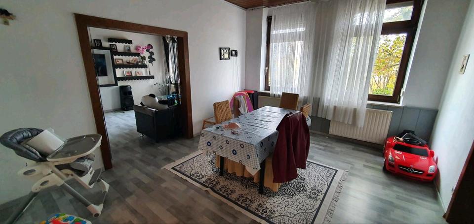 Etagenwohnung Neunkirchen - 4 Zimmer, 94 m&sup2;, 98.000&euro; | Angebot:25339721