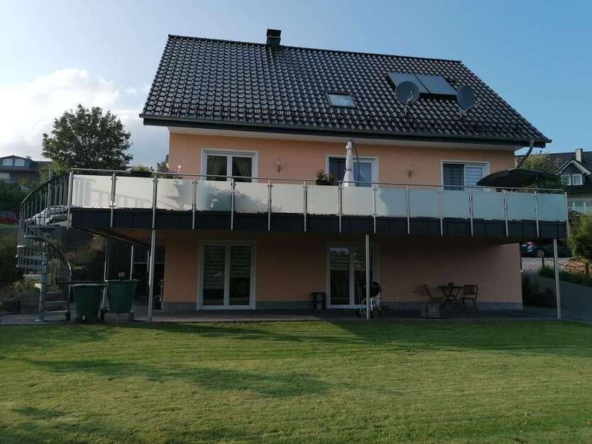 Haus zum Kaufen in Wipperfürth 689.000 € 316 m²