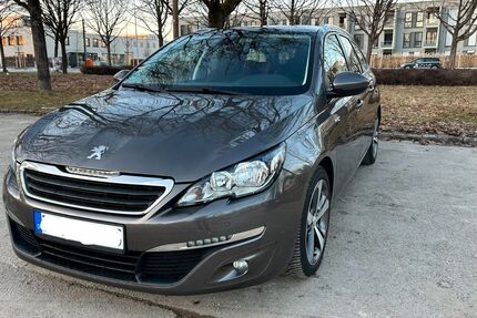 Peugeot 308 217.000 km 5.999 &euro; München 81737