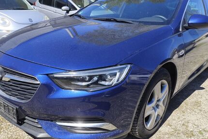 Opel Insignia 45.000 km 9.500 &euro; Freilassing 83395