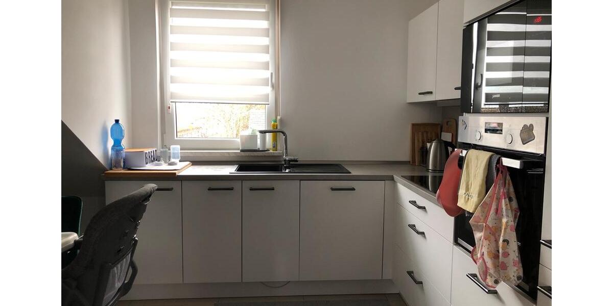Dachgeschoßwohnung Alsdorf - 3 Zimmer, 75 m&sup2;, 750&euro; | Angebot:26672041