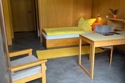 20qm Zimmer möbliert mit Gemeinschaftsküche