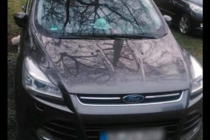Ford Kuga 103.000 km 10.900 &euro; Krefeld 47807