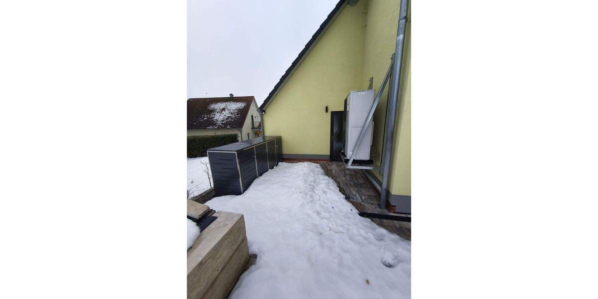 Einfamilienhaus Igensdorf Pettensiedel - 1 Zimmer, 240 m&sup2;, 2.000&euro; | Angebot:25770176
