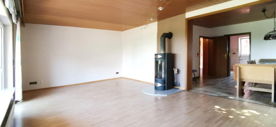 Doppelhaushälfte Krombach - 7 Zimmer, 140 m&sup2;, 289.500&euro; | Angebot:26764258