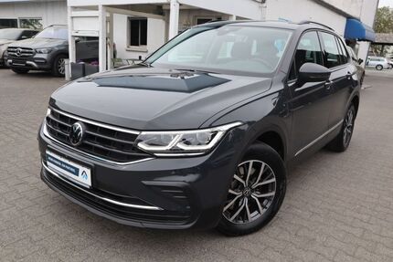 VW Tiguan 79.481 km 23.960 &euro; Darmstadt 64291