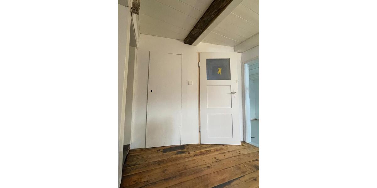 Einfamilienhaus Tübingen - 4 Zimmer, 90 m&sup2;, 1.300&euro; | Angebot:24868945