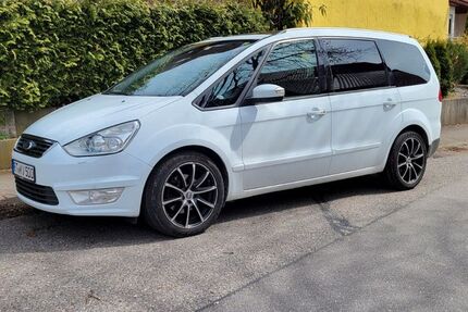 Ford Galaxy 214.400 km 9.900 &euro; Römerstein 72587