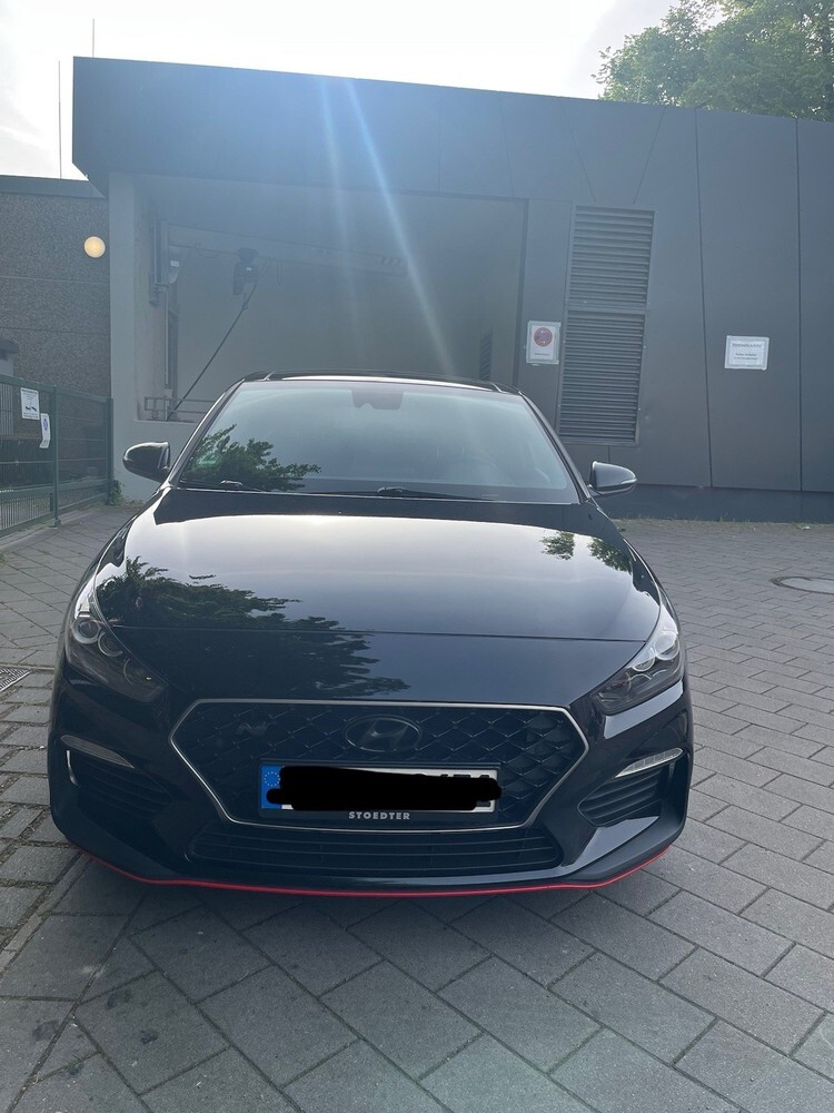 Hyundai i30 103.000 km 21.000 € Hamburg 20038