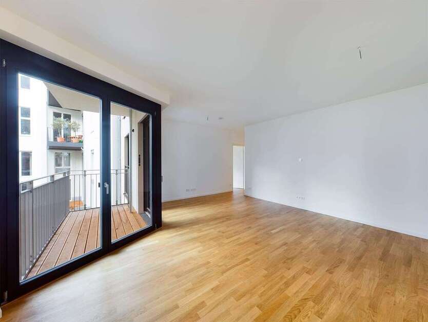 Wohnung zum Mieten in Berlin 1.339 € 62.27 m²