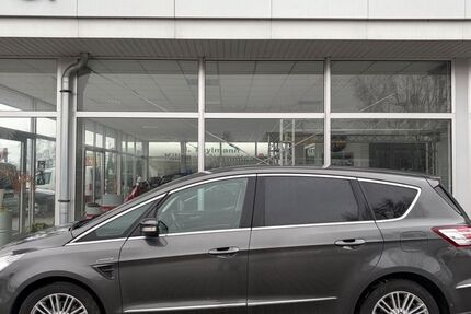 Ford S-Max 162.710 km 12.900 &euro; BERNBURG 06406