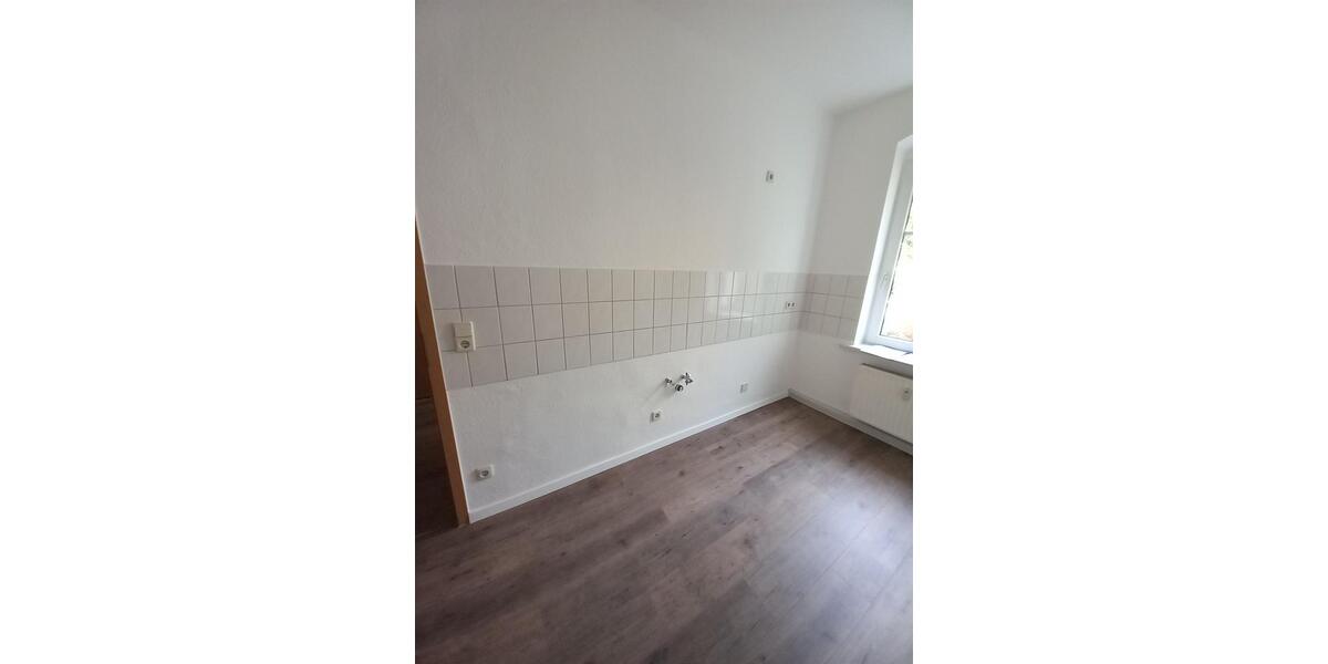 Etagenwohnung Waldheim - 2 Zimmer, 43 m&sup2;, 249&euro; | Angebot:23558662