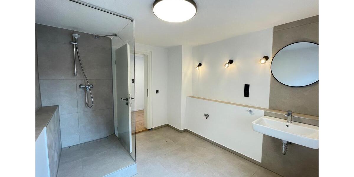 Maisonettenwohnung Erwitte - 3.5 Zimmer, 85 m&sup2;, 760&euro; | Angebot:25022536