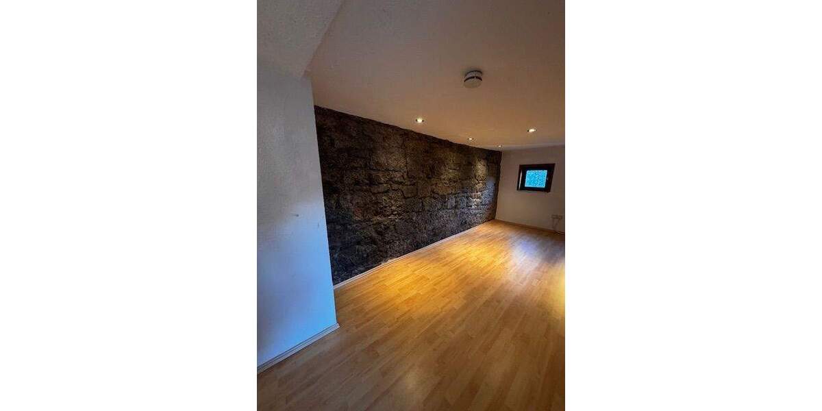 BAUDENKMAL - Ehemalige Glockengießerei Oberer Mauerweg zimmer