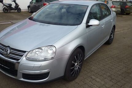 VW Jetta 203.700 km 5.699 &euro; Bad Bergzabern 76887