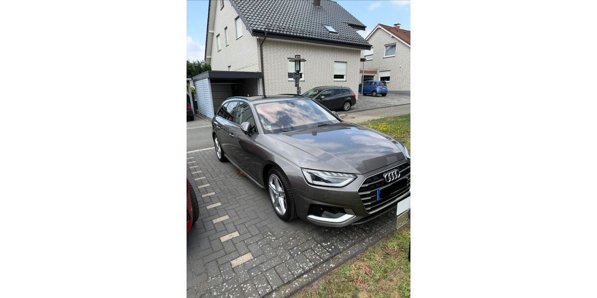 Audi A4 97.050 km 24.990 &euro; Bielefeld 33739
