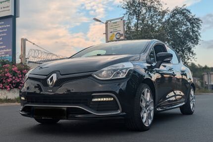 Renault Clio 133.000 km 9.300 &euro; Hamburg 21035