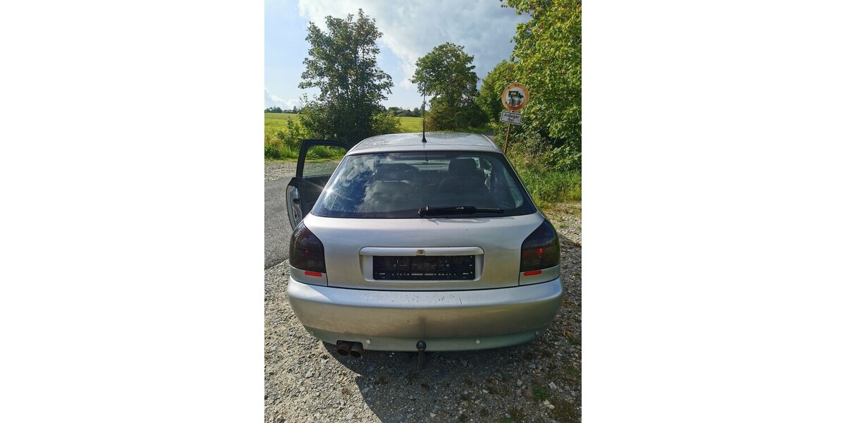 Audi A3 240.000 km 1.800 € Frellstedt 38373