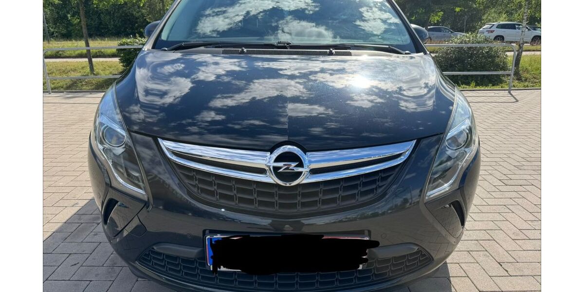 Opel Zafira Tourer 144.000 km 5.900 &euro; Bremen 28259