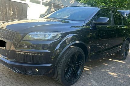 Audi Q7 166.000 km 21.500 &euro; Hamburg 22339