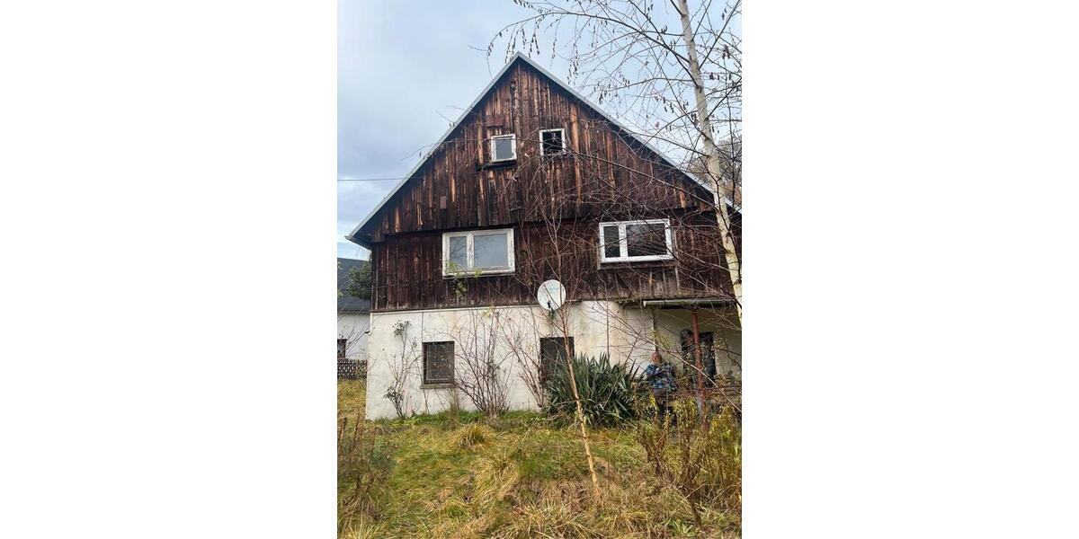 Einfamilienhaus Löbau - 9 Zimmer, 200 m&sup2;, 21.000&euro; | Angebot:27192083