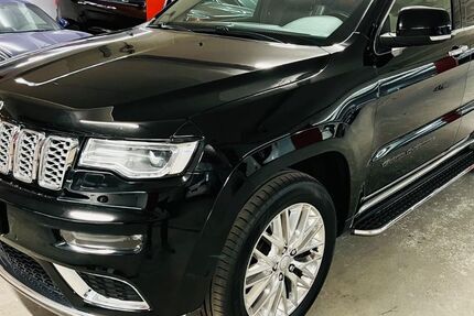 Jeep Grand Cherokee 138.128 km 23.900 &euro; Hamburg 20537