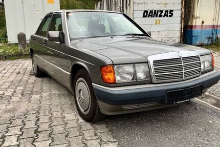 Mercedes-Benz 190 149.000 km 5.500 € Erlangen 91058