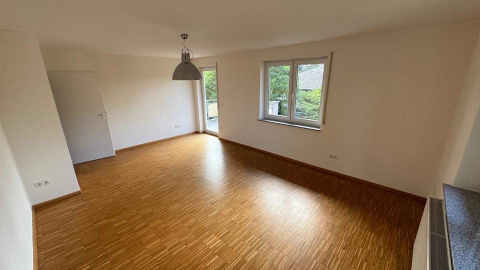 Moderne, helle 3-Zimmer-Wohnung mit Einbauküche und Balkon 3 zimmer