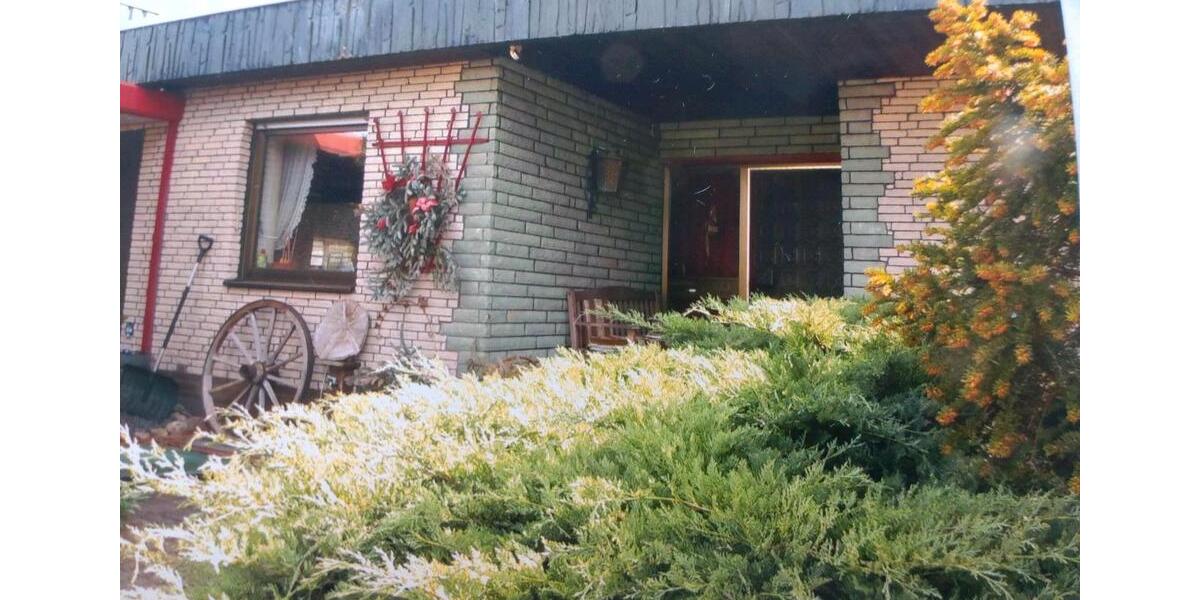 Bungalow Espelkamp - 5 Zimmer, 370 m&sup2;, 450.000&euro; | Angebot:26493588