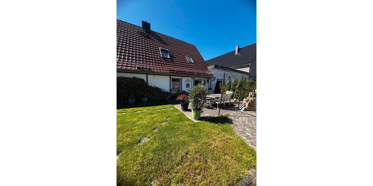Einfamilienhaus Mockrehna - 12 Zimmer, 190 m&sup2;, 365.000&euro; | Angebot:26234017