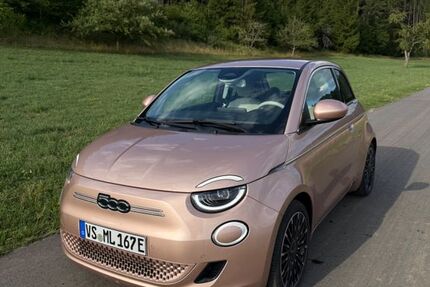 Fiat 500e 54.400 km 19.600 &euro; Blumberg 78176