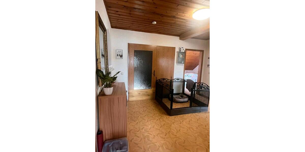 Dachgeschoßwohnung Aichstetten - 4 Zimmer, 84 m&sup2;, 1.150&euro; | Angebot:26664922