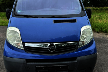 Opel Vivaro 200.000 km 5.950 &euro; Neukirchen-Vluyn (bei Duisburg) 47506