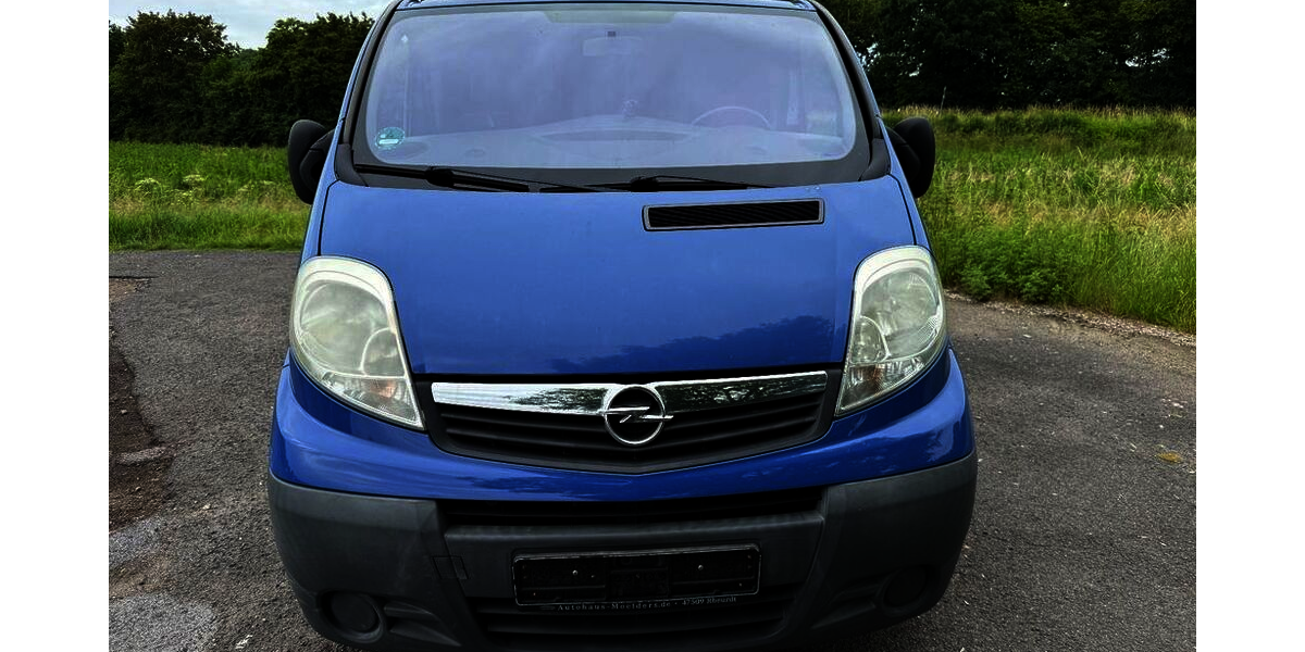 Opel Vivaro 200.000 km 5.950 &euro; Neukirchen-Vluyn (bei Duisburg) 47506