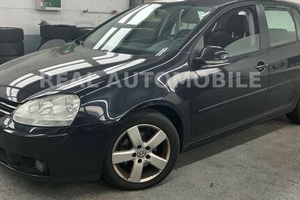 VW Golf 120.000 km 5.500 &euro; Frankfurt am Main 65933