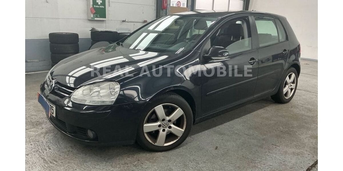 VW Golf 120.000 km 5.500 &euro; Frankfurt am Main 65933