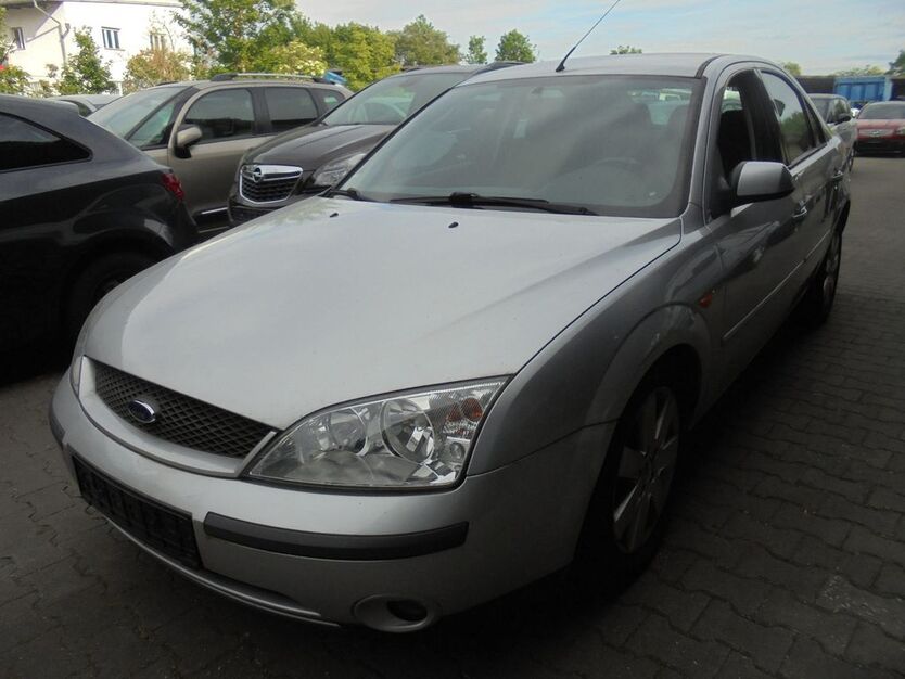 Ford Mondeo 171.196 km 799 € Regensburg 93055