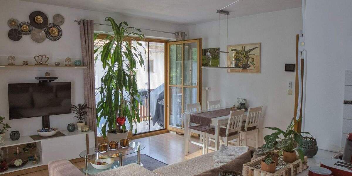 Etagenwohnung Raubling - 2 Zimmer, 57 m&sup2;, 299.000&euro; | Angebot:24910160