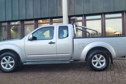 Nissan Navara 135.000 km 17.900 &euro; Groß Gerau 64521