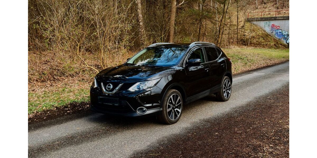 Nissan Qashqai 72.500 km 13.600 &euro; Kuden 25712