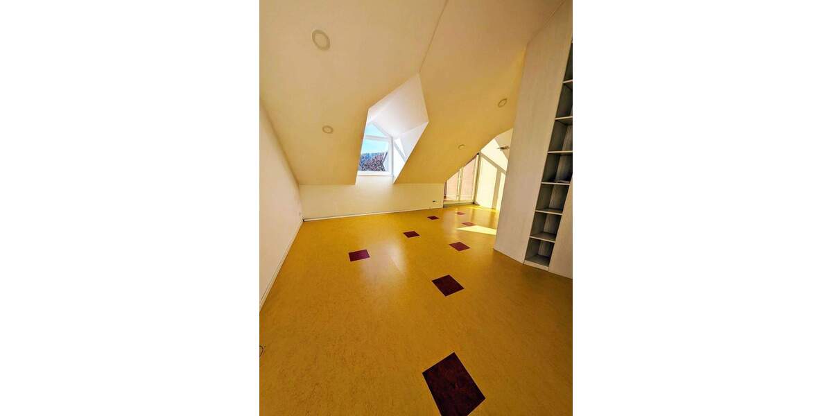 Wohnen und Arbeiten unter einem Dach - Vielseitiges Einfamilienhaus in Top-Lage von Friedigen an der Donau - PROVISIONSFREI 8 zimmer