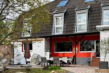 Haus Langenfeld (Rheinland) - 6 Zimmer, 212 m&sup2;, 693.000&euro; | Angebot:26682938