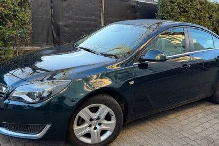 Opel Insignia 92.775 km 8.750 &euro; Berlin 13407