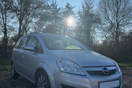 Opel Zafira 100.000 km 4.499 &euro; Teuchern 06682