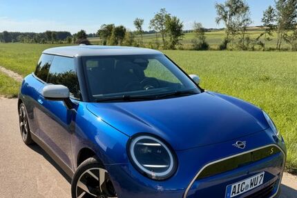 Mini Cooper SE 13.697 km 33.490 &euro; Hollenbach 86568