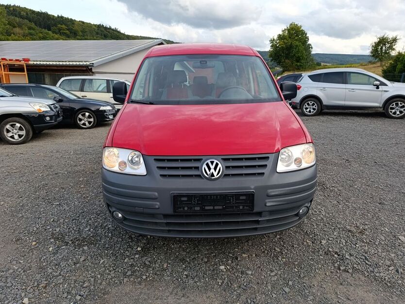 VW Caddy 207.293 km 4.000 € Unterweid 98634