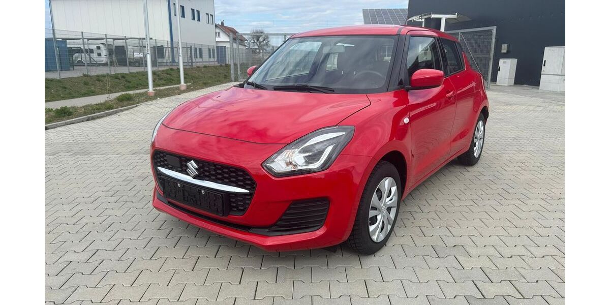 Suzuki Swift 19.000 km 12.399 &euro; Köfering 93096